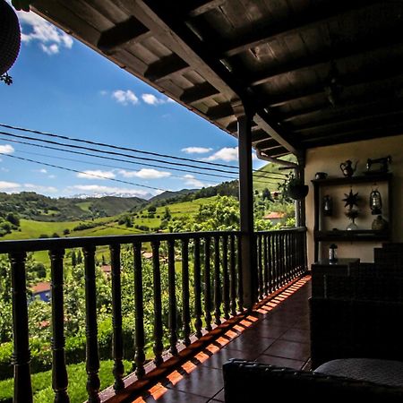 Apartamentos 'Los Balcones De Nieda 2' Onís Exterior foto