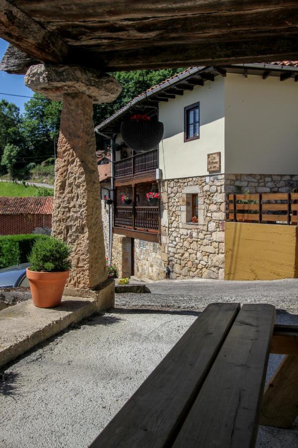 Apartamentos 'Los Balcones De Nieda 2' Onís Exterior foto