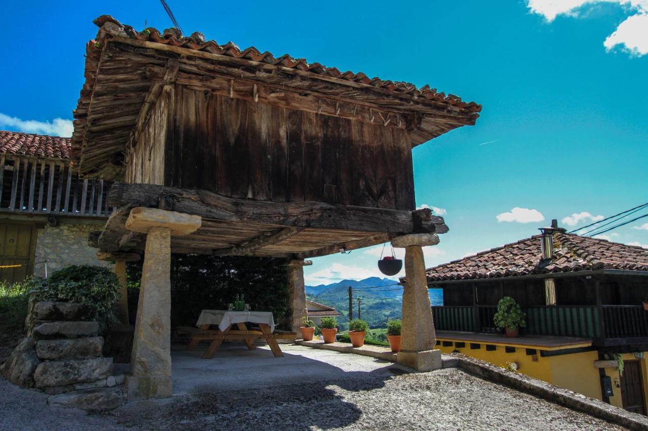 Apartamentos 'Los Balcones De Nieda 2' Onís Exterior foto